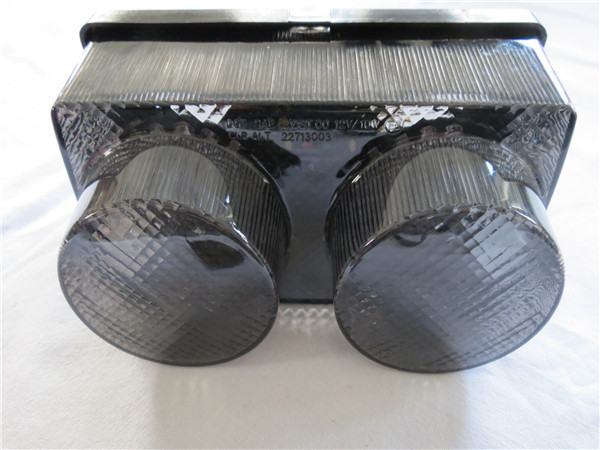 【新品，定番】 YZF R1 r１ 98-99 FZR600/750/1000 88-93 LEDテール スモーク038(テールランプ)｜売買されたオークション情報、yahooの商品情報をアーカイブ公開 - オークファン ヤマハ用