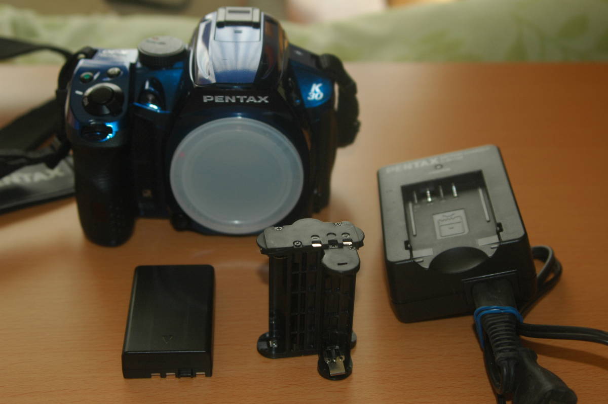 PENTAX K-30（ブルー）　ボディ _7