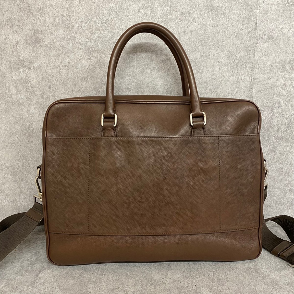 1円 美品 レア PRADA プラダ 三角ロゴ 最高級 サフィアーノ レザー 本 