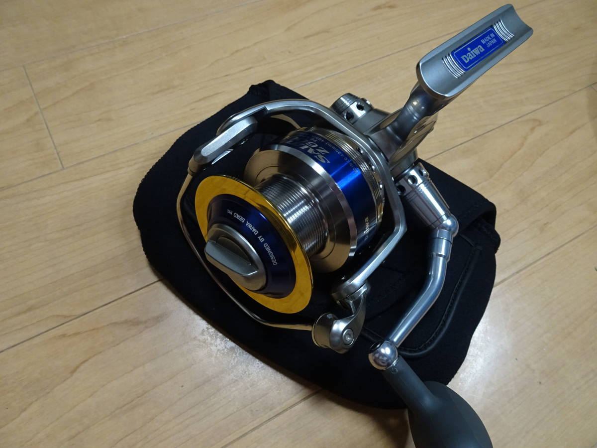 新品同様！　　　希少！　　　ダイワ　　　　ソルティガＺ　　６０００