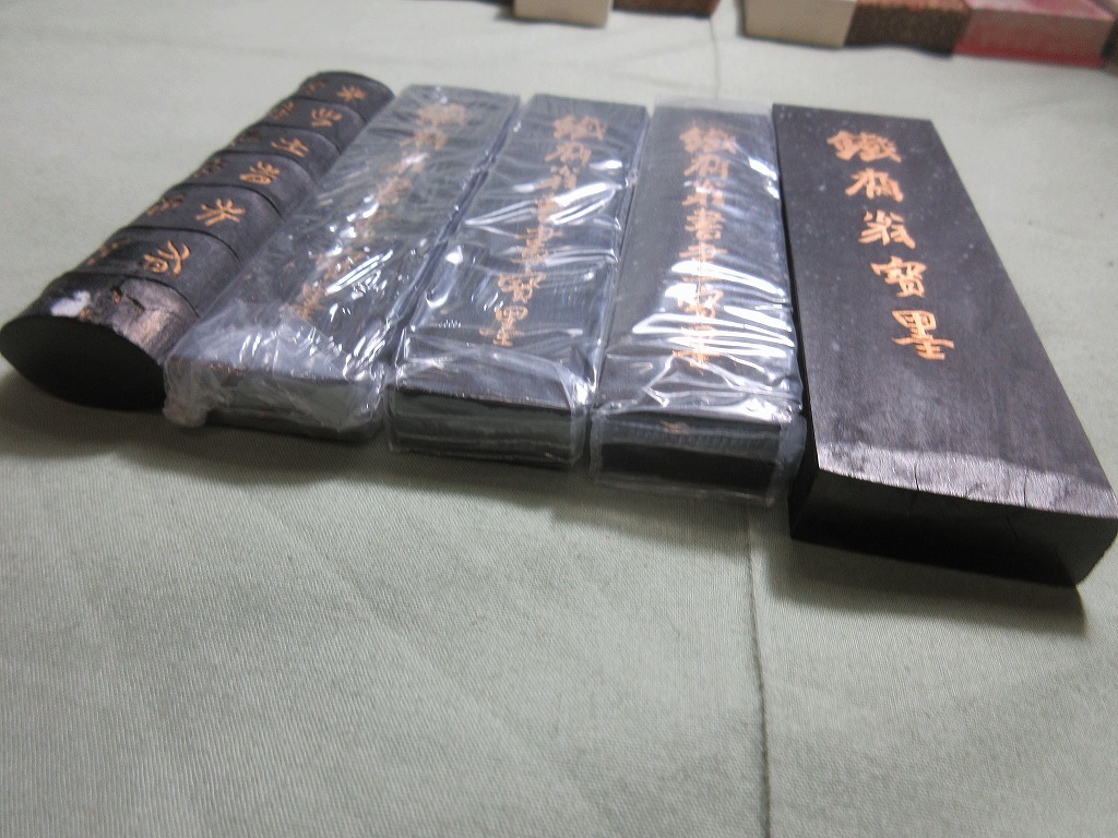 古墨・唐物・中国】5点 文房具 書道具 墨 硯 | 硯 墨 角