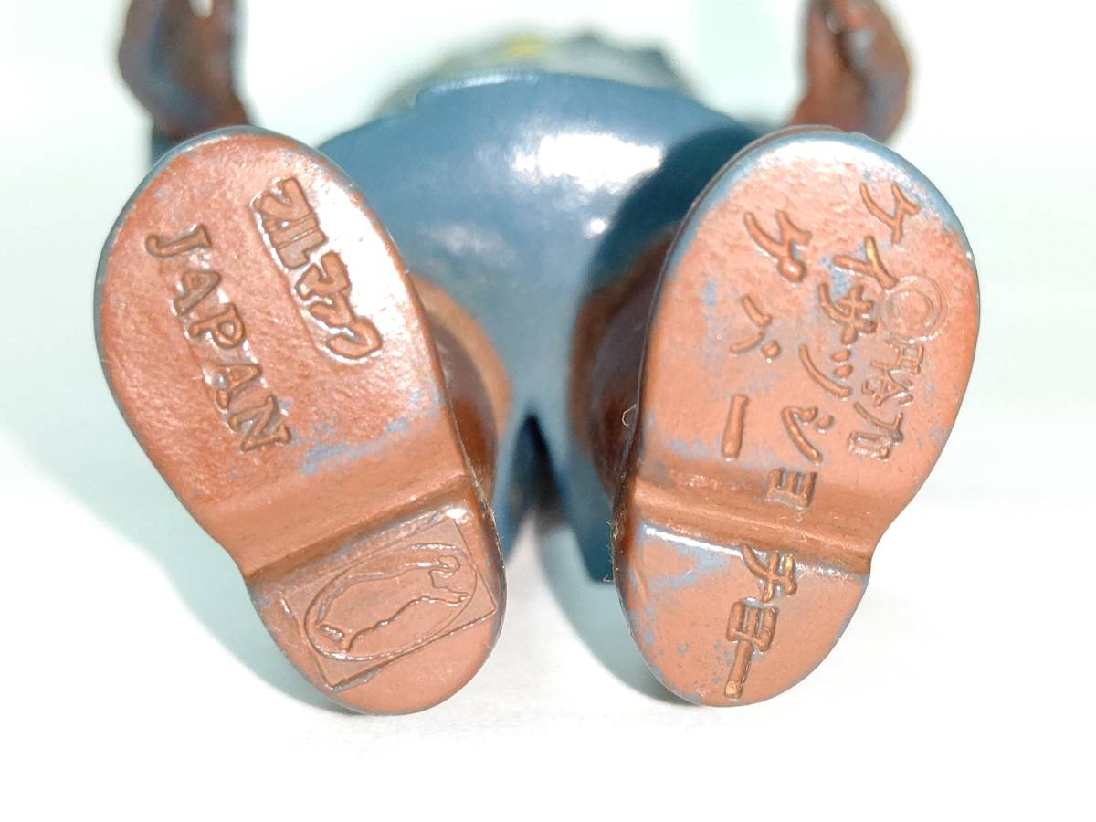 ブルマァク Sfドラマ 猿の軍団 警察署長ゲバー ゲバー署長 占い師サバト ソフビ フィギュア 当時物 2体まとめて 2901 ソフビ 売買されたオークション情報 Yahooの商品情報をアーカイブ公開 オークファン Aucfan Com