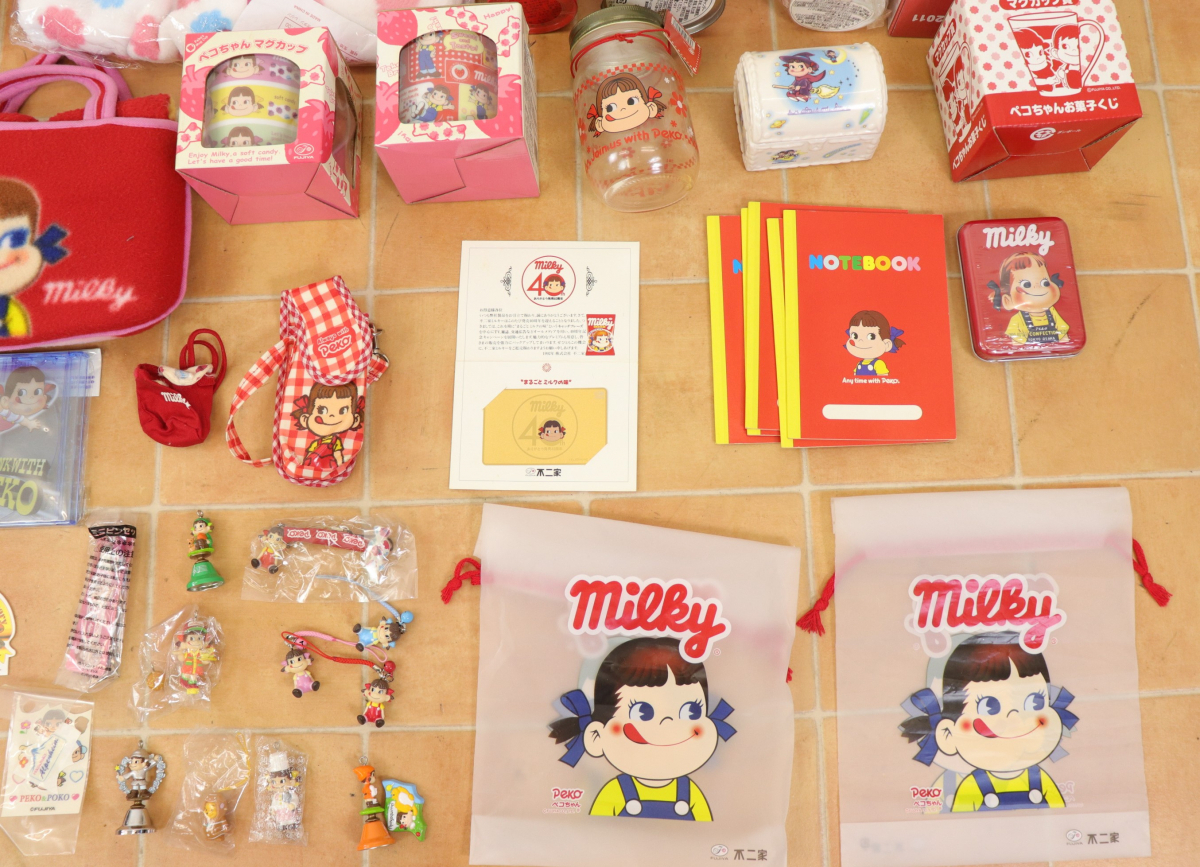 FUJIYA 不二家 ペコちゃんグッズ 大量まとめ ミルキー 人形 50周年 40
