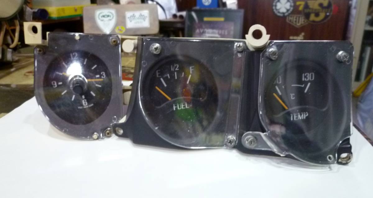 ケンメリ2000GT 7連メーター＋GT-R風仕上げメーターパネル 動作未確認