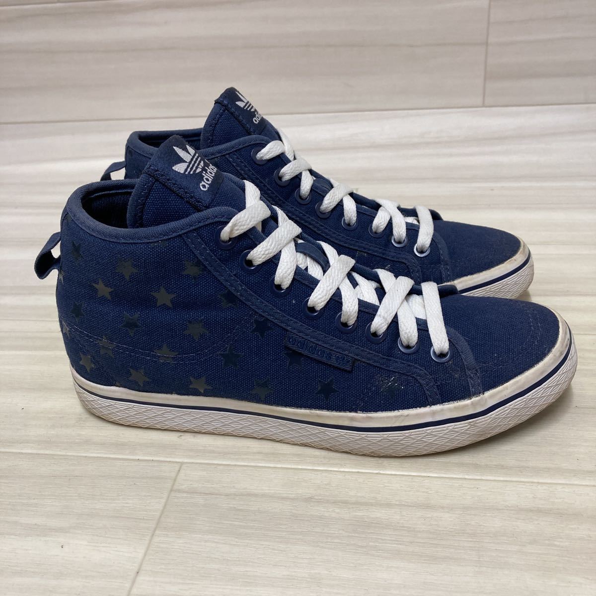 P 109 Adidas アディダス インヒールスニーカー レディース 23 5cm ネイビー キャンバス スター 23 5cm 売買されたオークション情報 Yahooの商品情報をアーカイブ公開 オークファン Aucfan Com