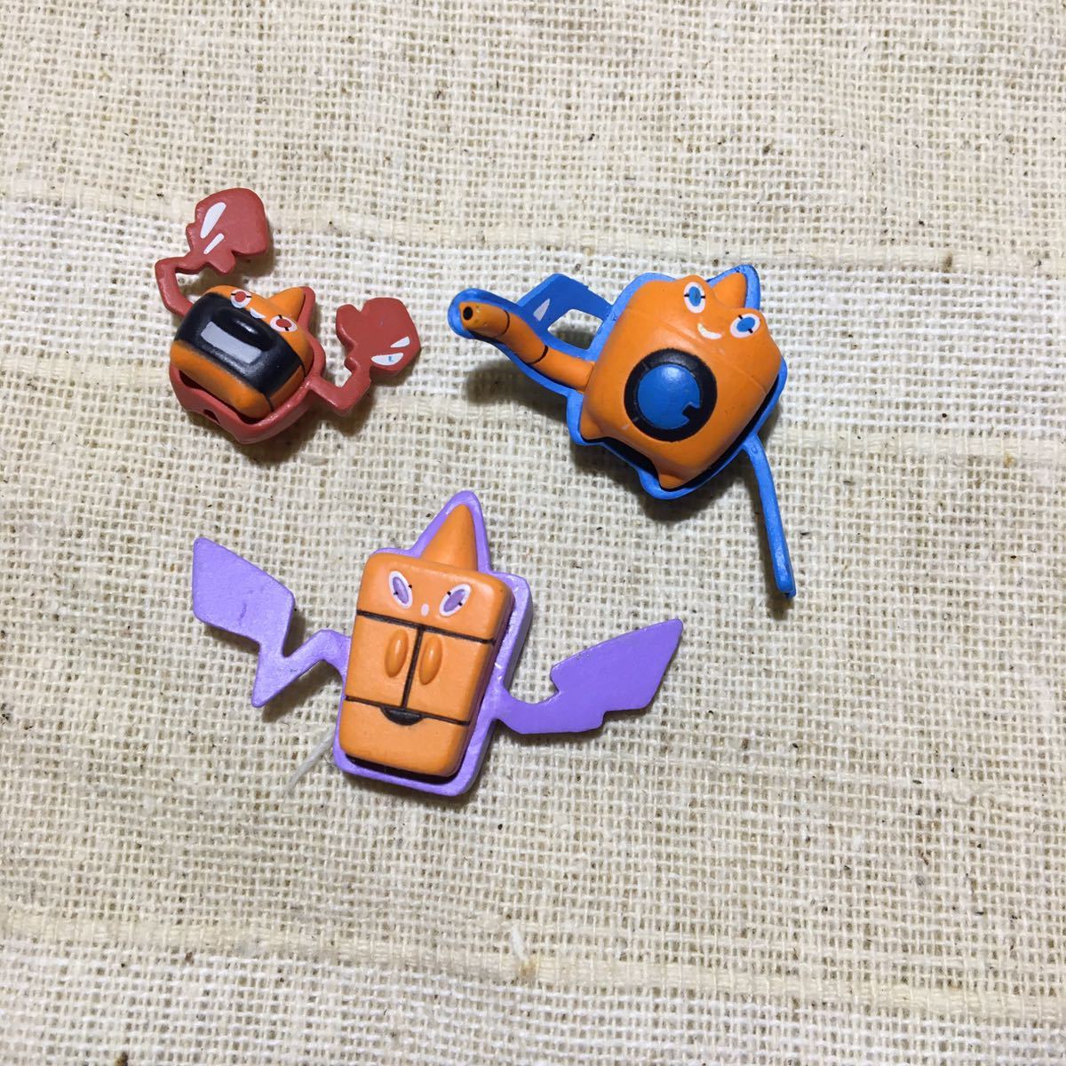 3点セット 立体ポケモン図鑑 ロトム フィギュア ポケットモンスター 売買されたオークション情報 Yahooの商品情報をアーカイブ公開 オークファン Aucfan Com 3点セット 立体ポケモン図鑑 ロトム フィギュア ポケットモンスター 売買されたオークション情報 Yahooの商品情報をアーカイブ公開 オークファン Aucfan Com