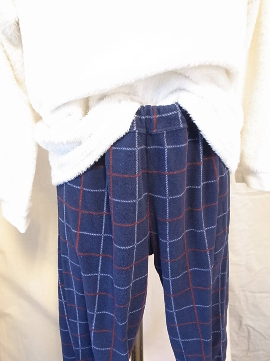 Uniqlo ユニクロ スヌーピー フリース 秋冬 パジャマ 150 150 145 154cm 売買されたオークション情報 Yahooの商品情報をアーカイブ公開 オークファン Aucfan Com