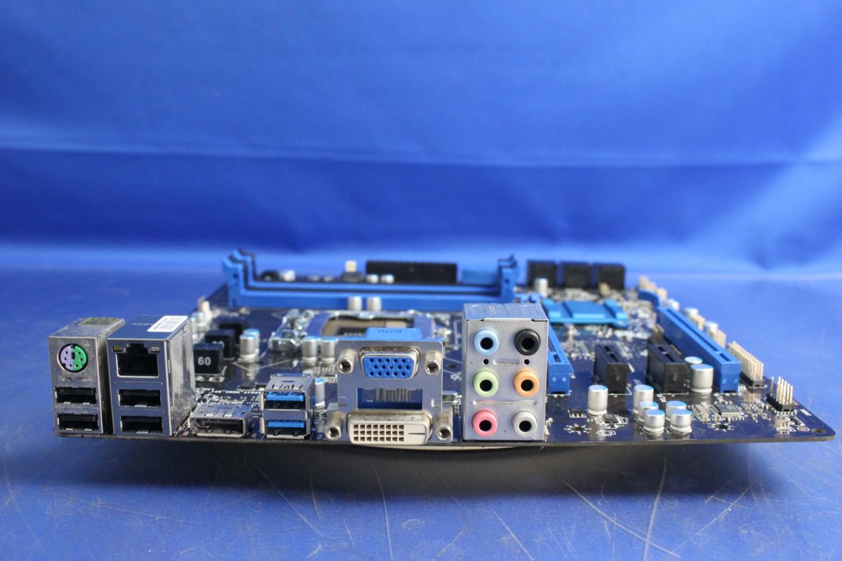 ジャンク マザーボード Msi Z87m S01 Lga 1150 パーツ 周辺 Pc 基盤 O1103 その他 売買されたオークション情報 Yahooの商品情報をアーカイブ公開 オークファン Aucfan Com