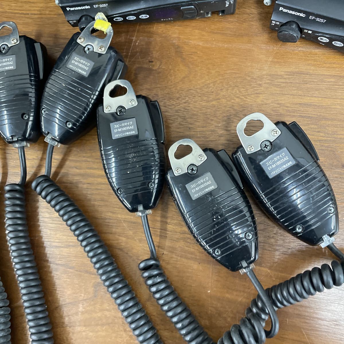 D Panasonic パナソニック デジタル車載用無線装置 Ef 3257 無線機 9台 スピーカーマイク Ef Maz 8個 タクシー無線会社引上 アマチュア無線 売買されたオークション情報 Yahooの商品情報をアーカイブ公開 オークファン Aucfan Com