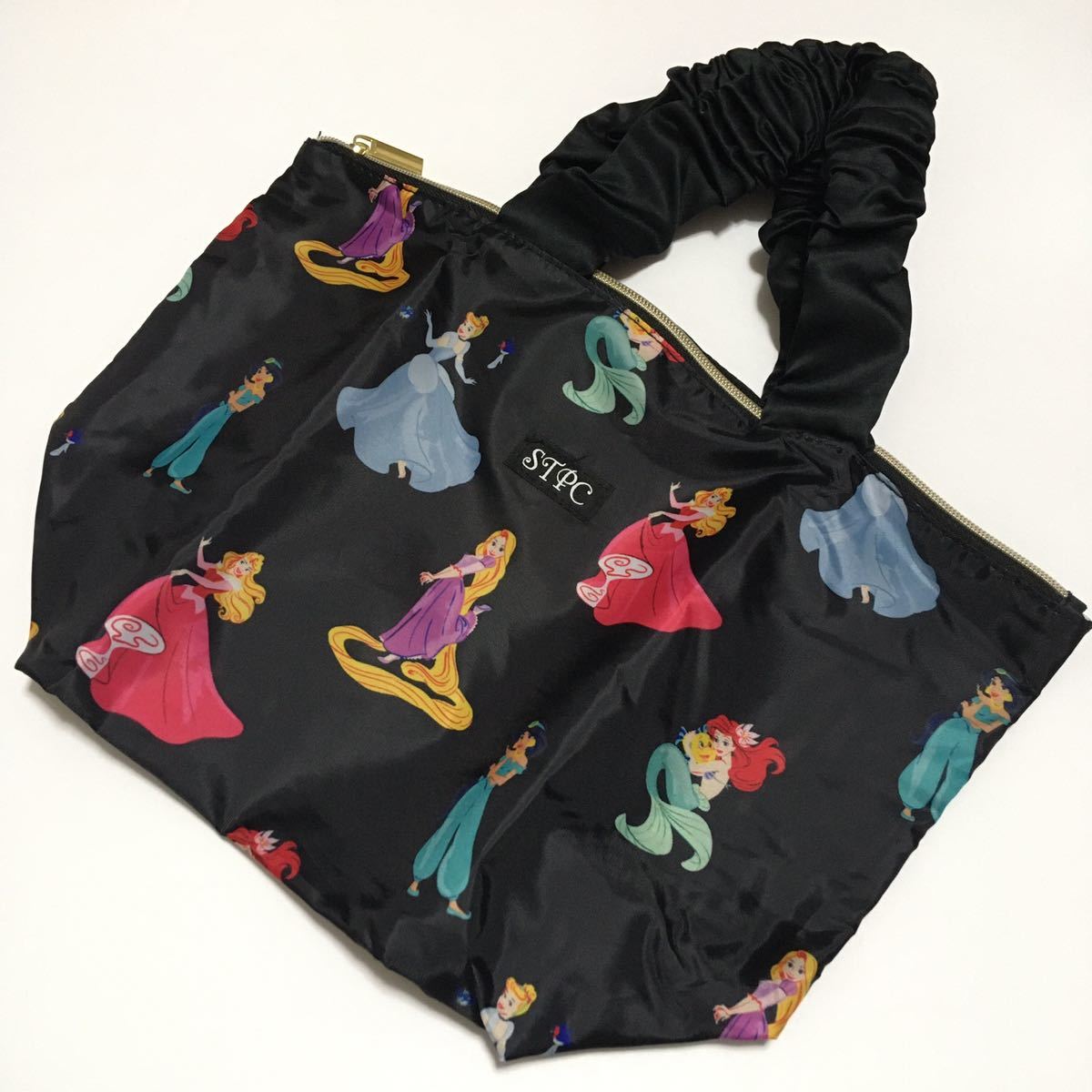 サマンサタバサプチチョイス ディズニープリンセス柄 保温 保冷バッグ ペットボトルホルダー Sweet スウィート 21年8月号付録 弁当用品 売買されたオークション情報 Yahooの商品情報をアーカイブ公開 オークファン Aucfan Com