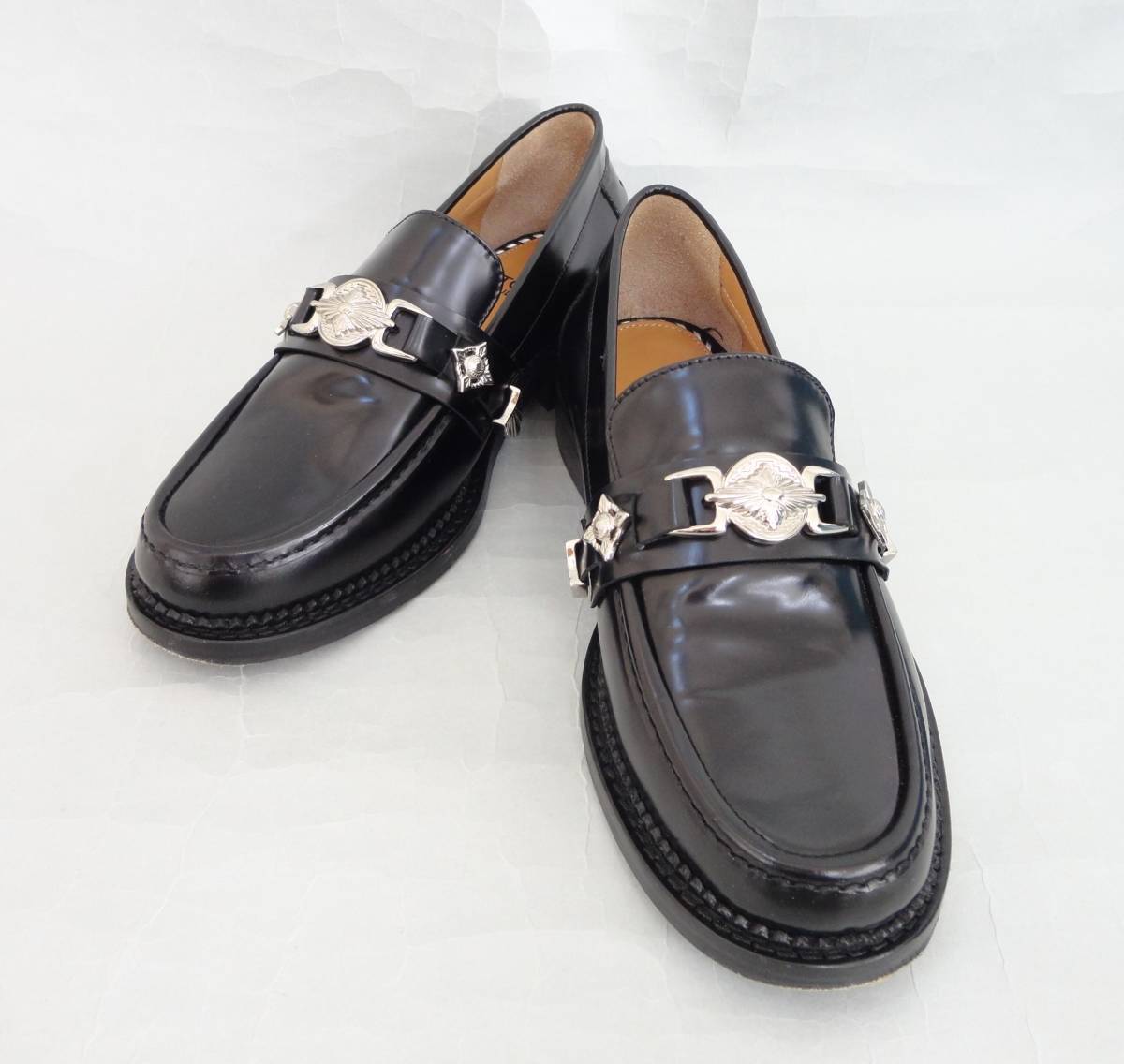 TOGA トーガ プルラ PULLA Loafer Sole Shark Bit Metal PULLA 