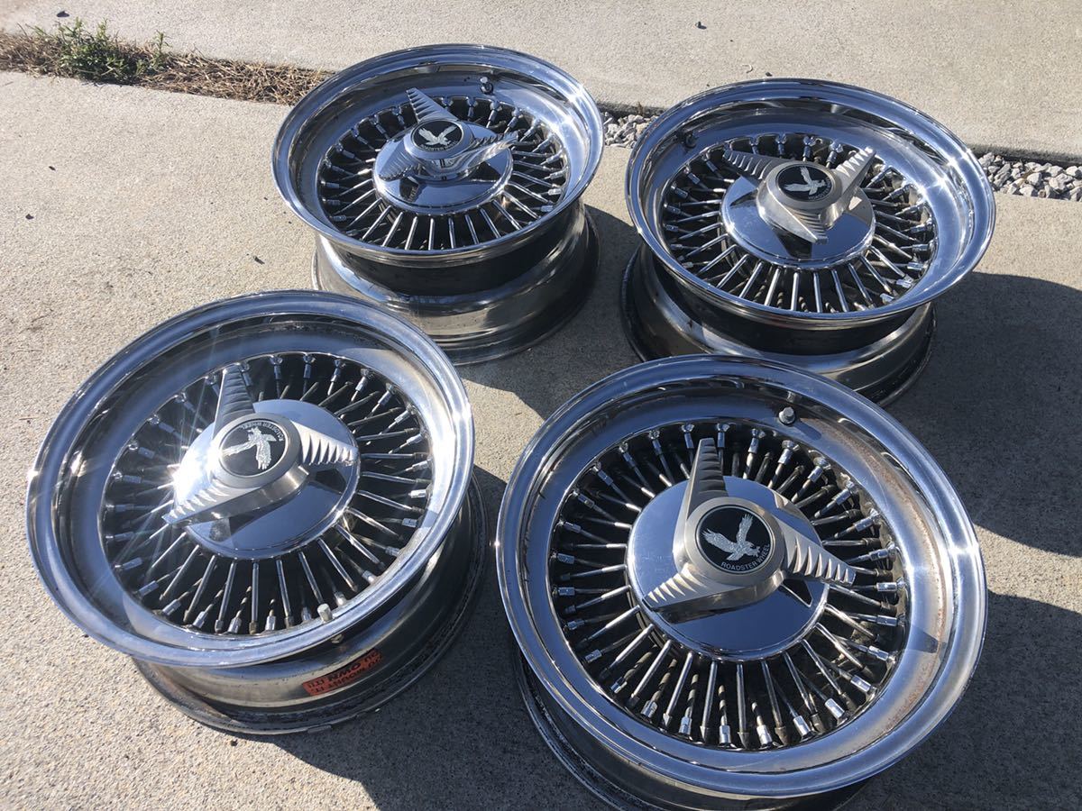 ロードスターホイールズ ワイヤーホイール ・15×7j オフセット？ 114.3 