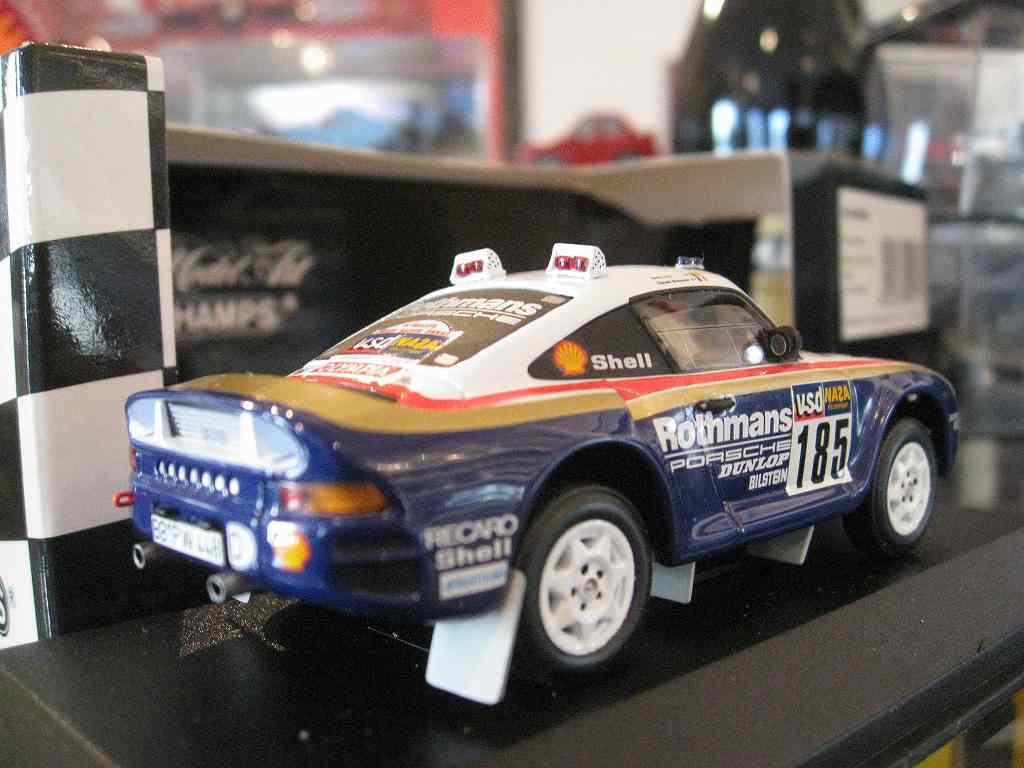 ☆ミニチャンプス1/43ロスマンズカラー ポルシェ959 パリダカール 