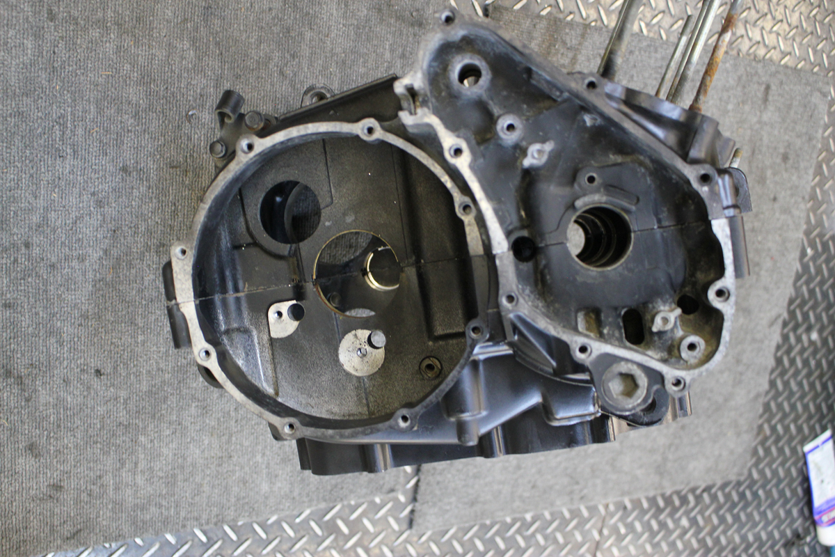 ★181★売切★ホンダ★CBR400F★NC17★エンジンクランクケース腰下★検/GS400GT380RXKHCBNTDバブRGFXホークタンク外装サイドカバー_2