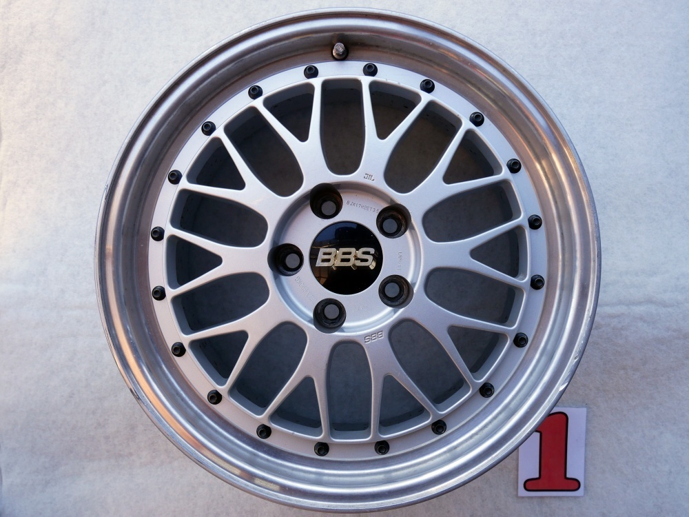 4本セット・中古品】 BBS LM LMP071 8J×17 5H 114.3 +35(社外品 