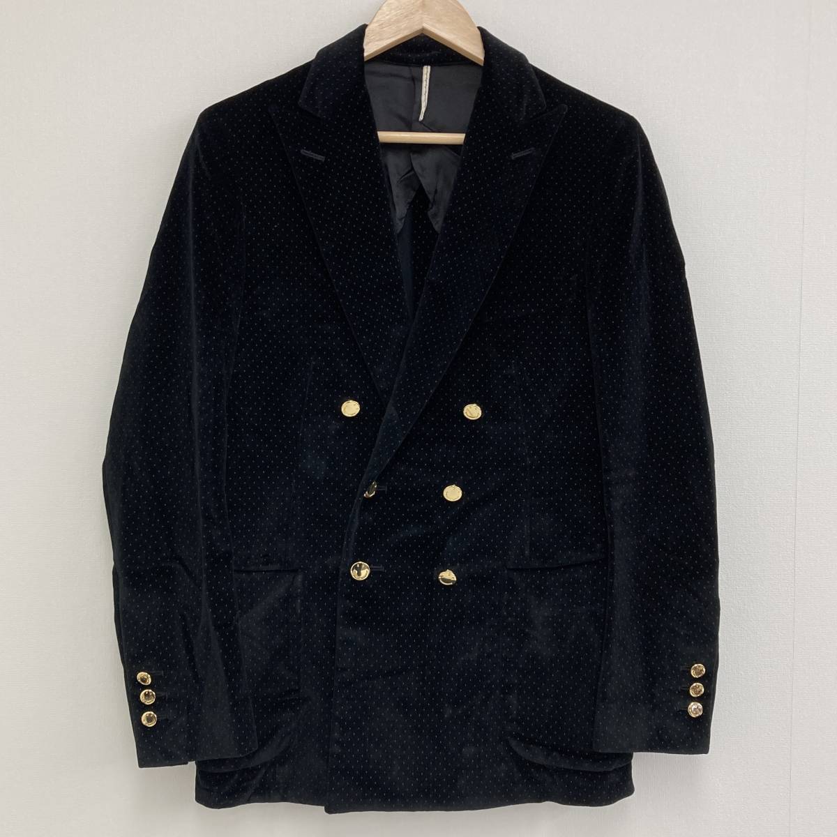 新作，100%新品 m
