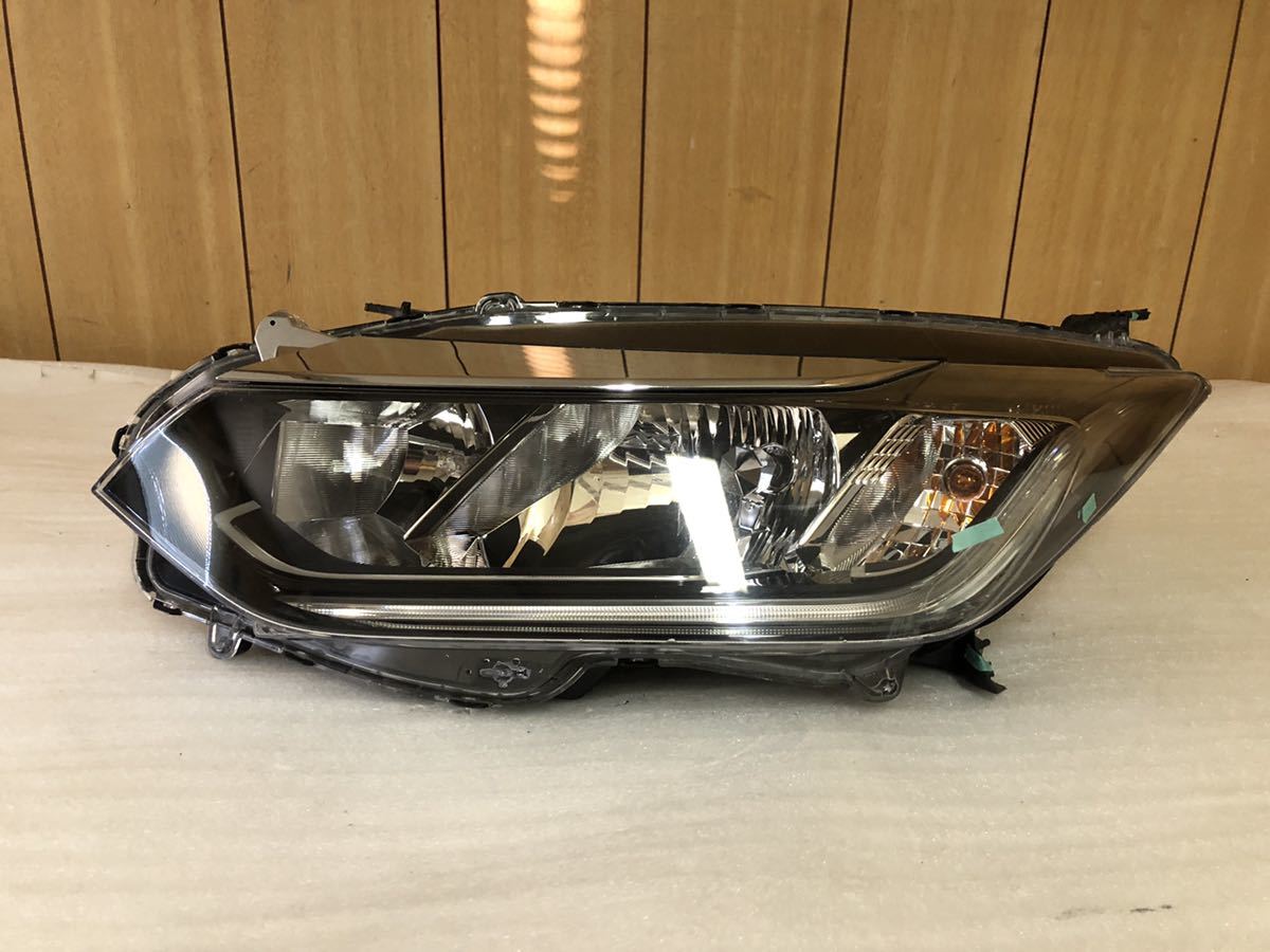 グレイス/ハイブリッド GM4/GM5/GM6/GM9 後期 ハロゲン 純正 左 ヘッド