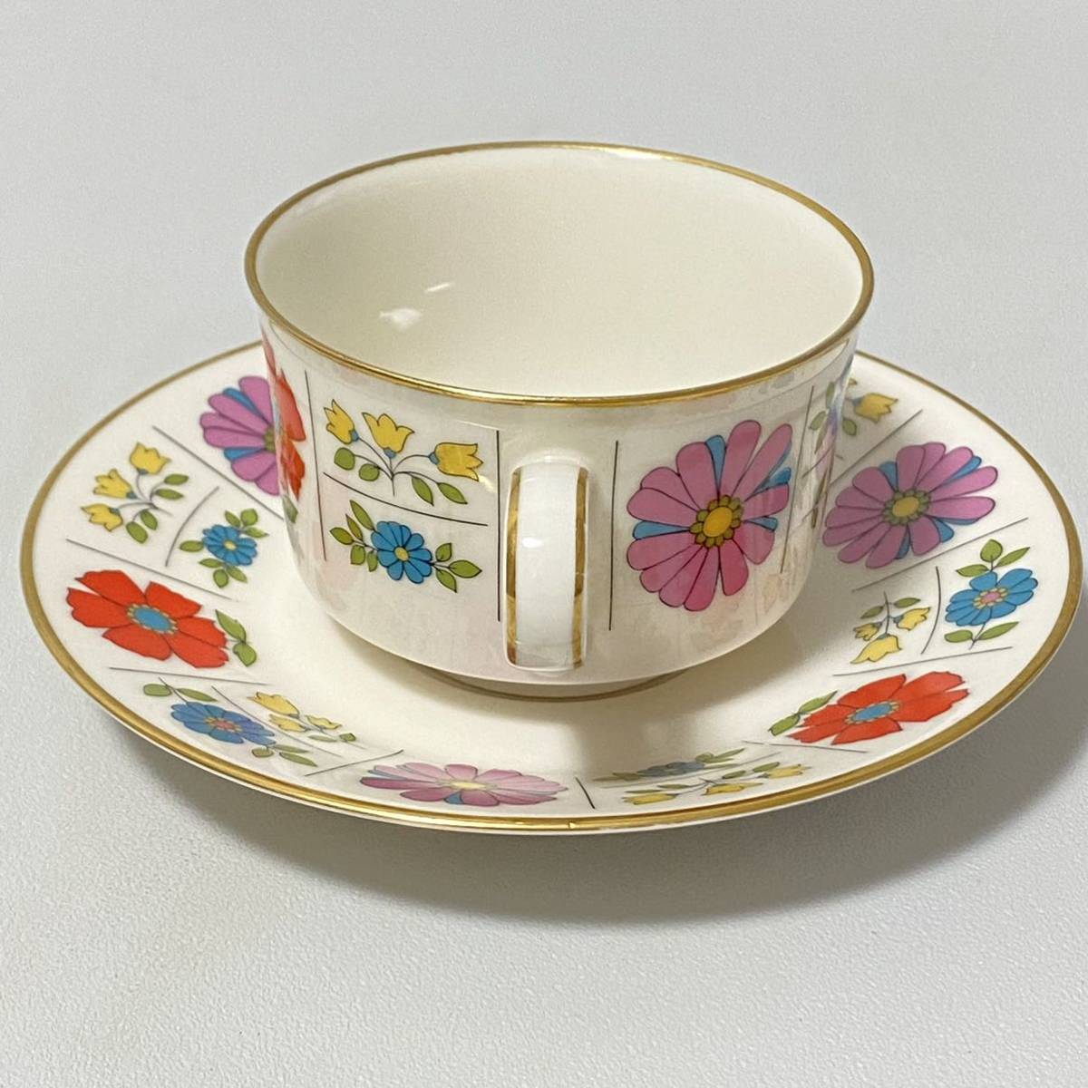 Noritake ノリタケ レトロ 花柄 カップ&ソーサー 4客 セット ◎Ivory 