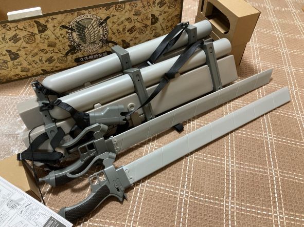 進撃の巨人 立体機動装置 Usj 箱付き 説明書付き コスプレ衣装 売買されたオークション情報 Yahooの商品情報をアーカイブ公開 オークファン Aucfan Com