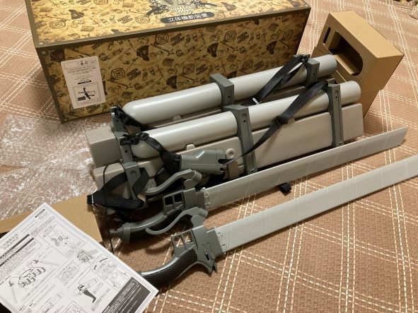 進撃の巨人 立体機動装置 Usj 箱付き 説明書付き コスプレ衣装 売買されたオークション情報 Yahooの商品情報をアーカイブ公開 オークファン Aucfan Com