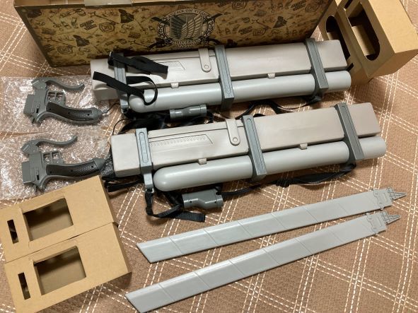 進撃の巨人 立体機動装置 Usj 箱付き 説明書付き コスプレ衣装 売買されたオークション情報 Yahooの商品情報をアーカイブ公開 オークファン Aucfan Com