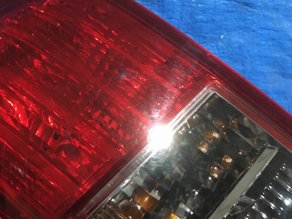 NZE141/NZE144 カローラフィールダー 前期 左テールランプ KOITO 13-97  