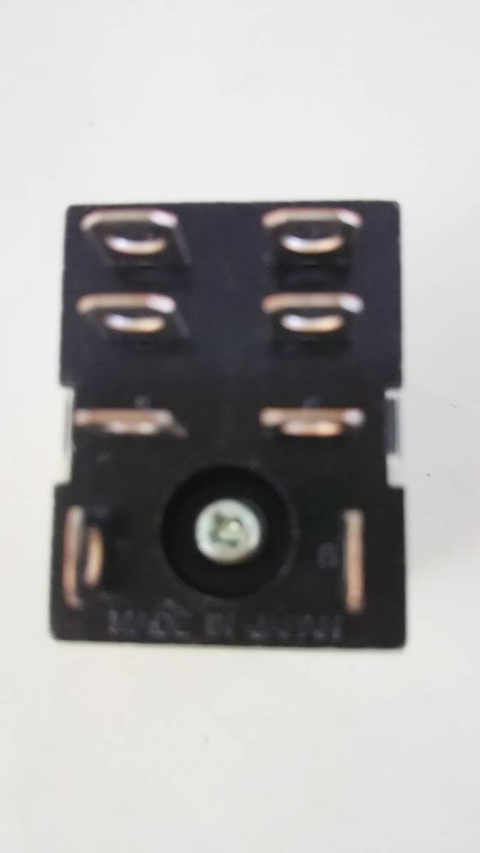 OMRON バイパワーリレー　　　　　LY2N-DC24V-4（5個セット）_4