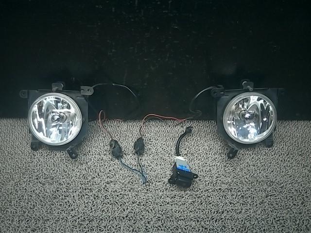  H16年 エアトレック 20V CU2W フォグランプ左右セット スイッチ付 アオキ 0857(三菱用)｜売買されたオークション情報、yahooの商品情報をアーカイブ公開 - オークファン 純正品