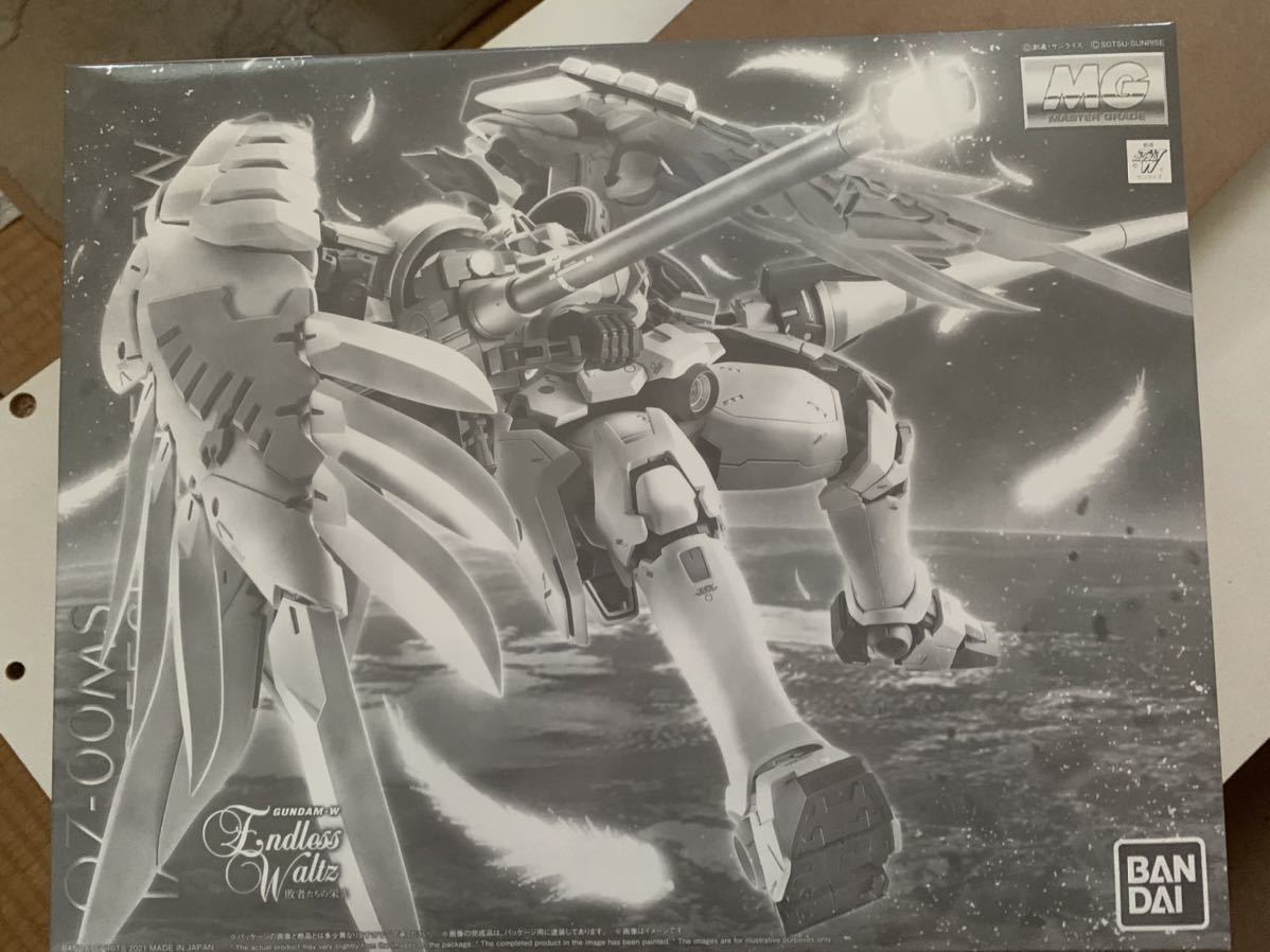 MG 1/100 トールギスF EW プレミアムバンダイ 限定 MG 1⁄100