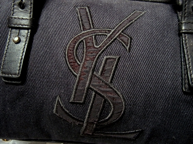 Yves Saint Laurent イヴ サンローラン YSL ロゴ レザー キャンバス