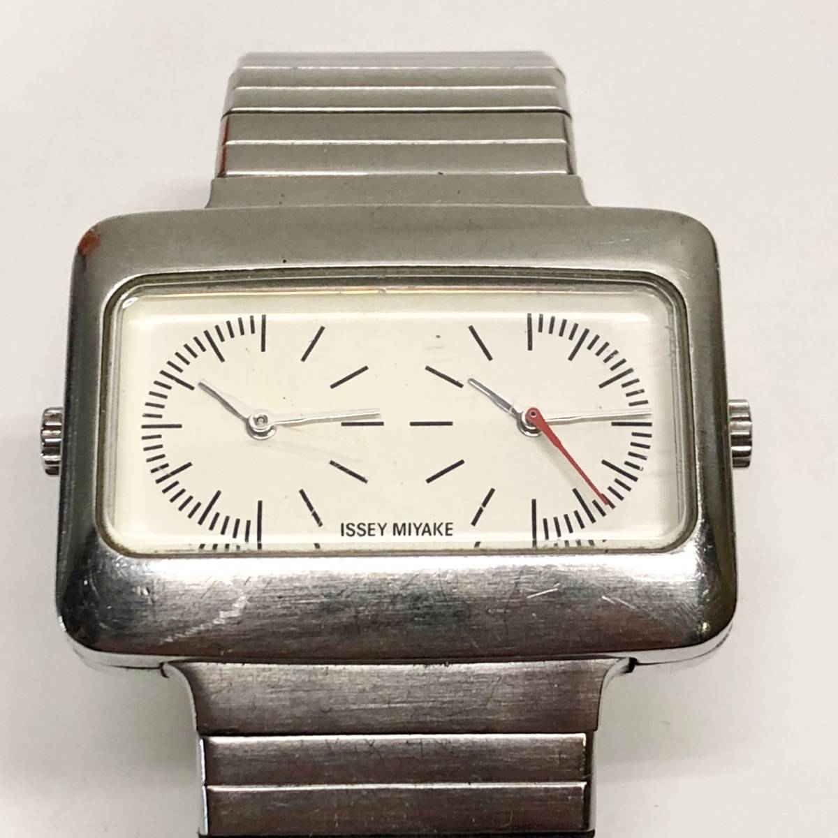 Issey | VAKIO ISSEY MIYAKE WATCH Miyake series Vakio - Watch fast 