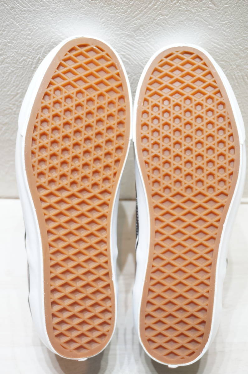 WACKO MARIA VANS | LX OG Authentic バンズ x Vans AUTHENTIC ワコマリア Vault ヴァンズ Wacko バンズの新作スニーカー、“レオパード柄”の