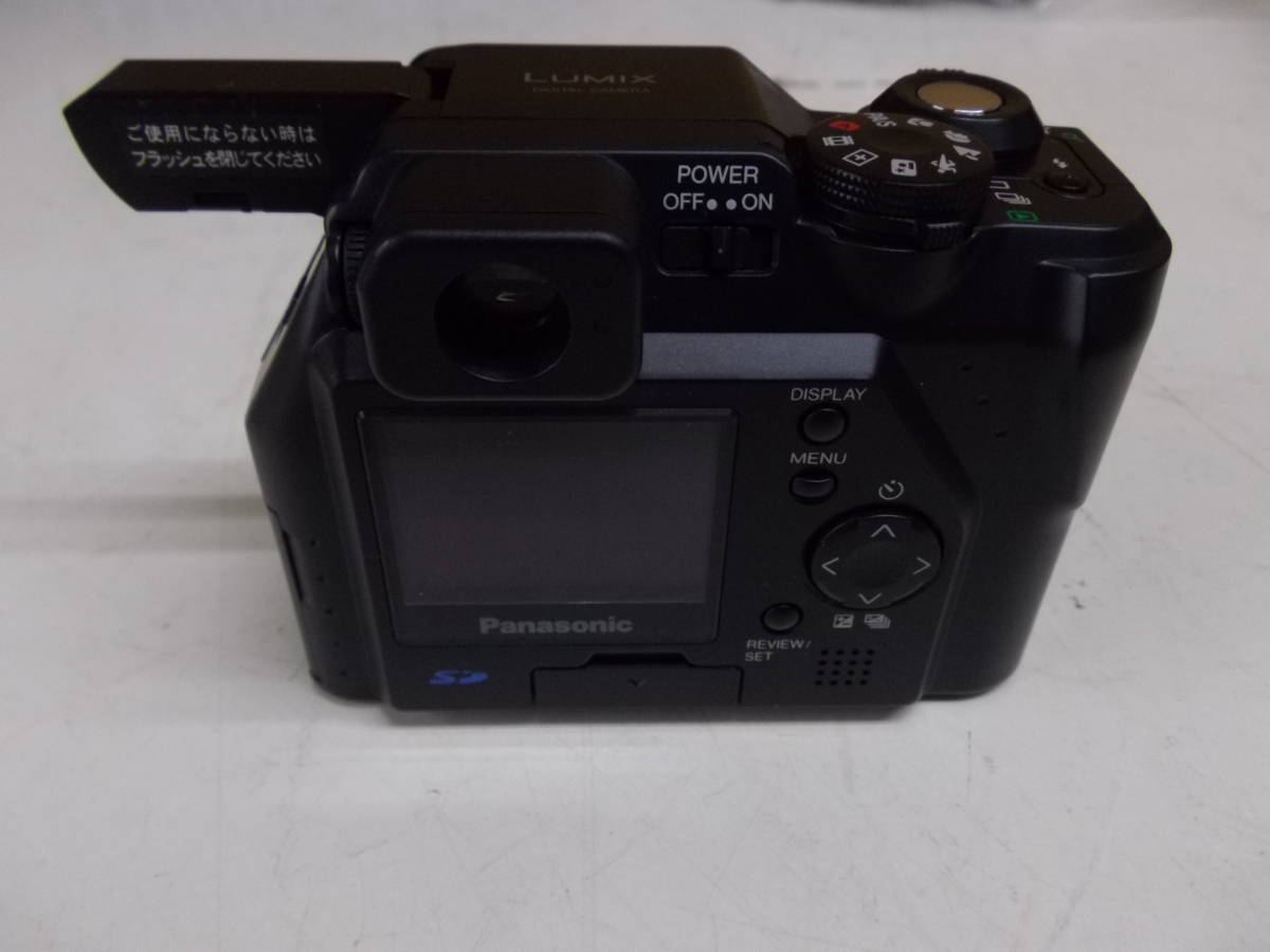 最新作，得価 # Panasonic デジタルカメラ LUMIX DMC-LC40 ブラック パナソニック《ジャンク》