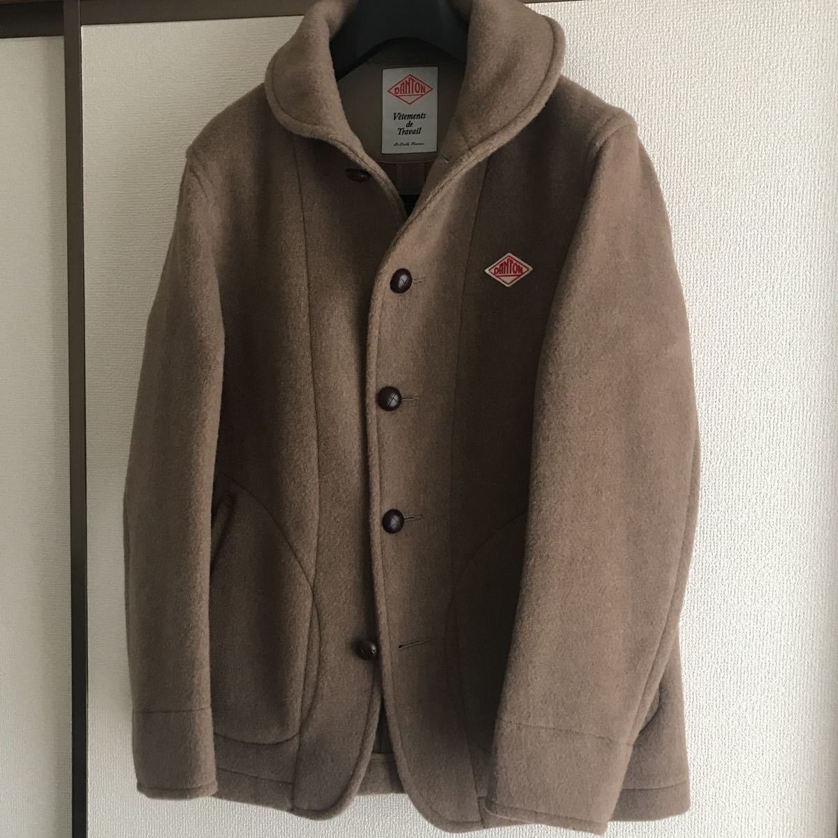 送料無料，SALE DANTON ダントン ベージュブラウン Bshop コート COAT ボーイズ 日本製 ベージュ 40 L ショールカラー ブルゾン チンストラップ(Lサイズ)｜売買されたオークション情報、yahooの商品情報をアーカイ ジャンパー、ブルゾン一般