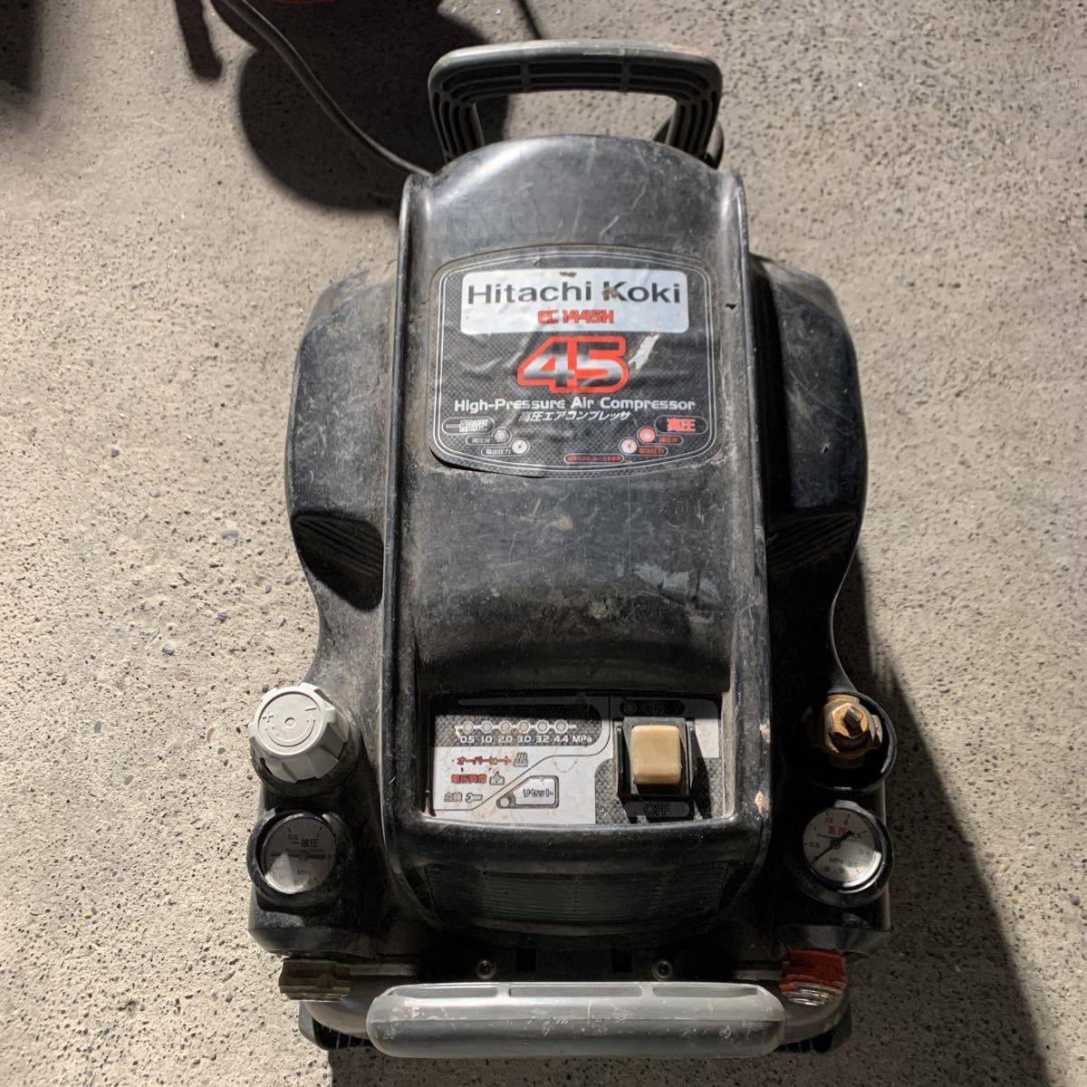  HITACHI 日立工機 EC1445H 高圧エアコンプレッサー 通電不可 ジャンク扱い 現状渡し(コンプレッサー)｜売買されたオークション情報、yahooの商品情報をアーカイブ公開 - オークファン コンプレッサー