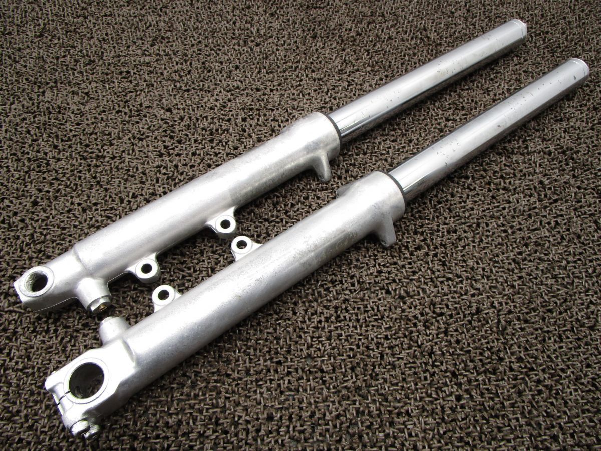 GSX-R750 フロントフォーク □f652！GR77C スズキ 【 R710 】 定番