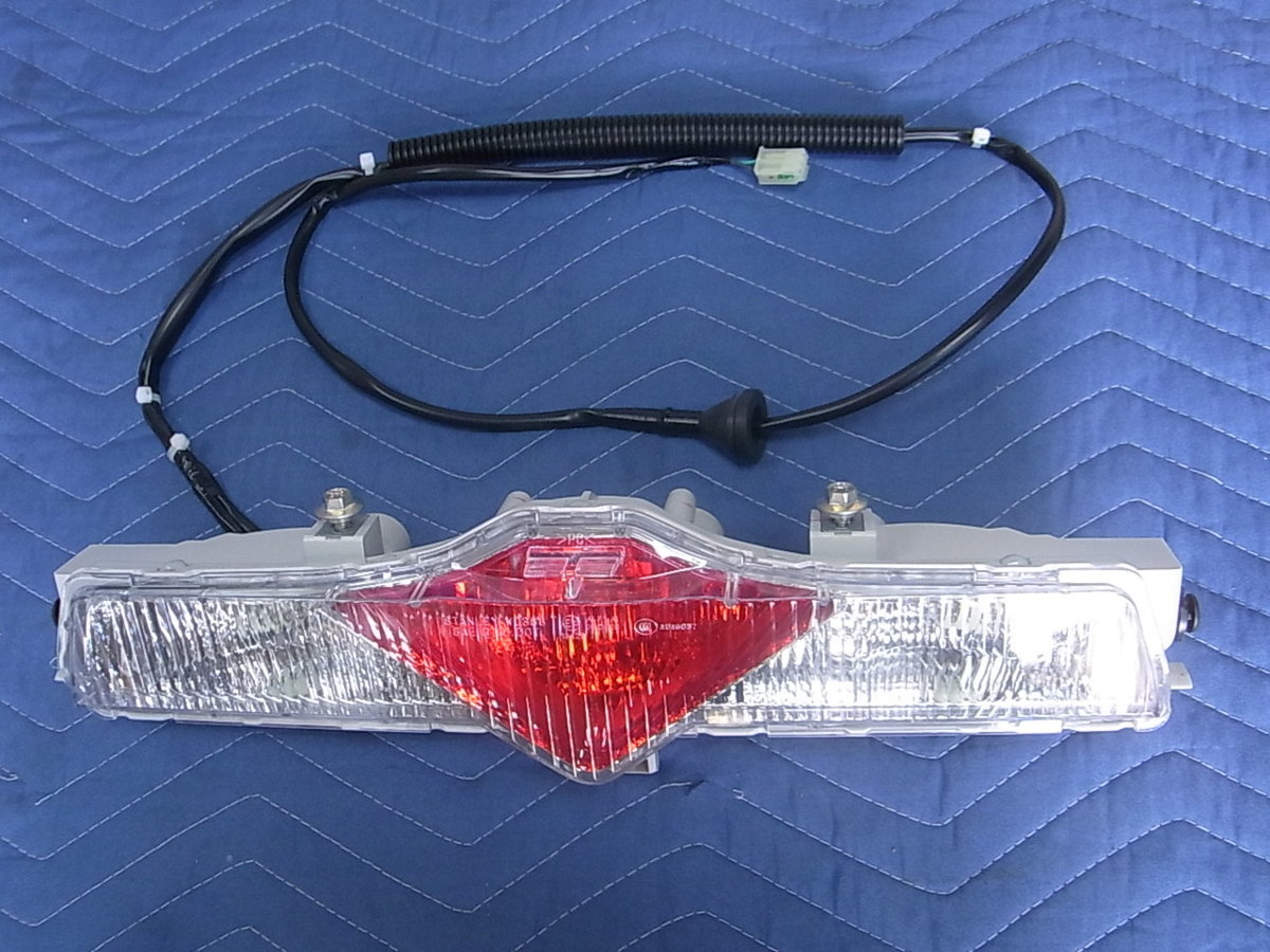 新車外し トヨタ 86 ZN6 後期 純正 バックアップランプ バックランプ 