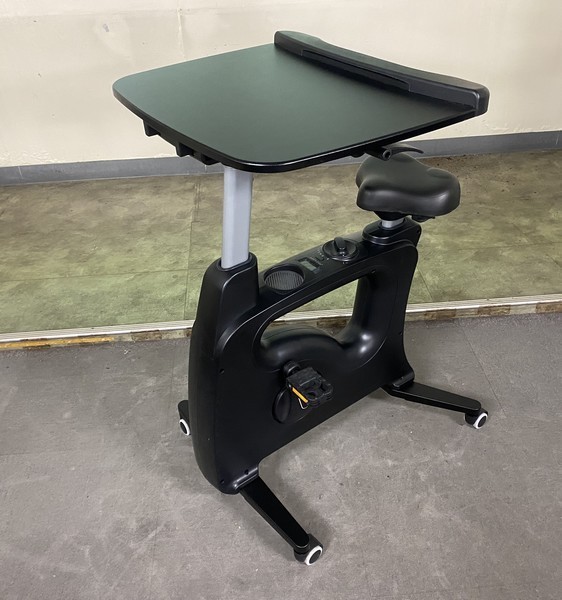 フィットネスバイク テーブル付き F209DT エアロバイク （綺麗