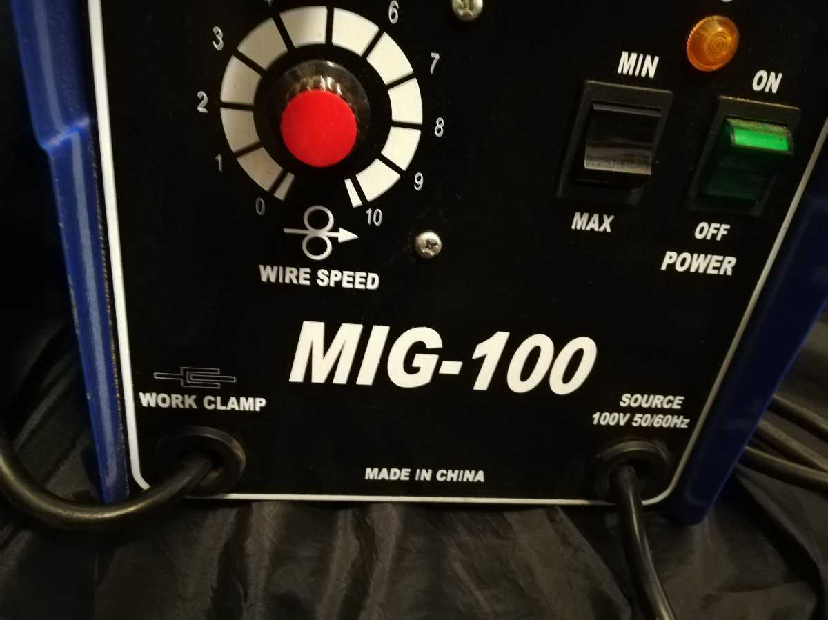 中古・アストロプロダクツ 半自動溶接機 MIG-100 100V｜溶接機