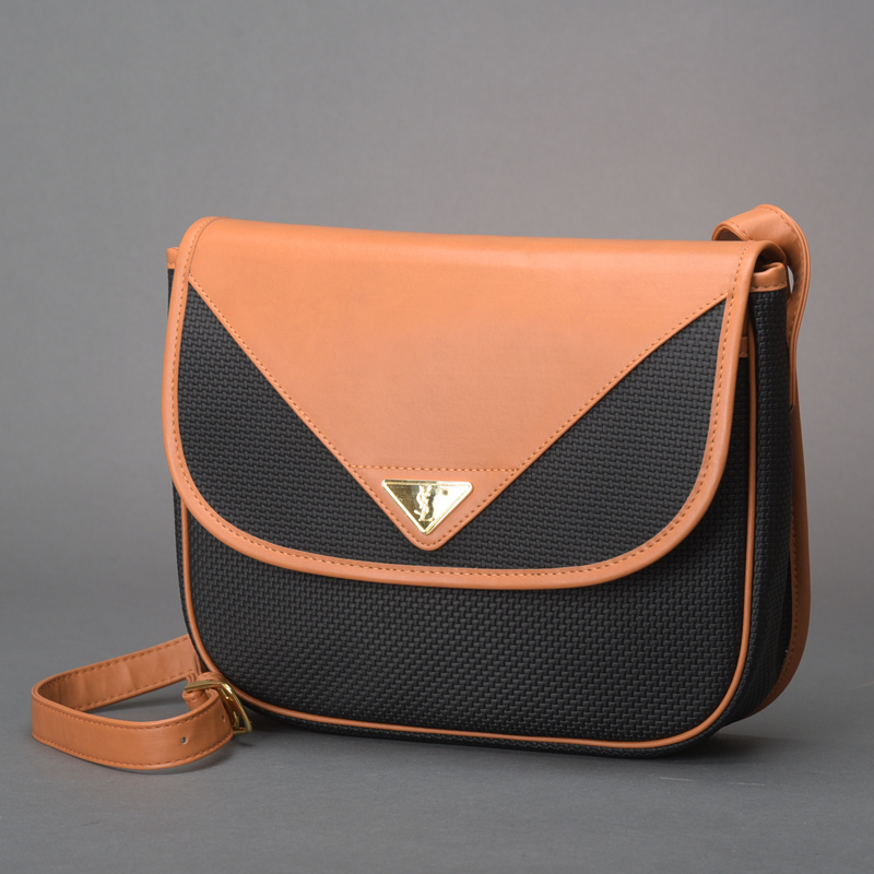 1円 未使用 極美品 イヴ・サンローラン YSL ショルダーバッグ 1円 未使用 極美品 イヴ・サンローラン YSL ショルダーバッグ