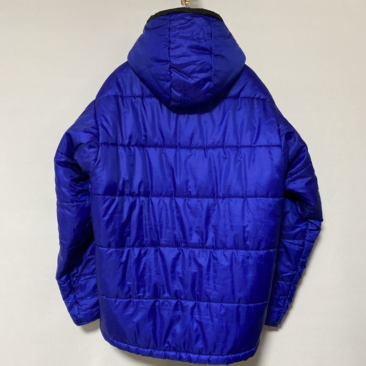 美品 希少 2004 年 限定 セイロンブルー patagonia ダスパーカー M