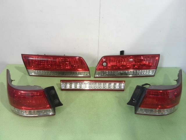 ◇トヨタ JZX100/GX100 マークⅡ マーク2 後期純正 テールレンズ テールランプ ガーニシュ 5点 17190901 VA JZX100 GX100 マークⅡ 車両詳細情報 型式:GF-GX100｜マークII(トヨタ)の総合情報 JZX100の中古車を探すならグーネット