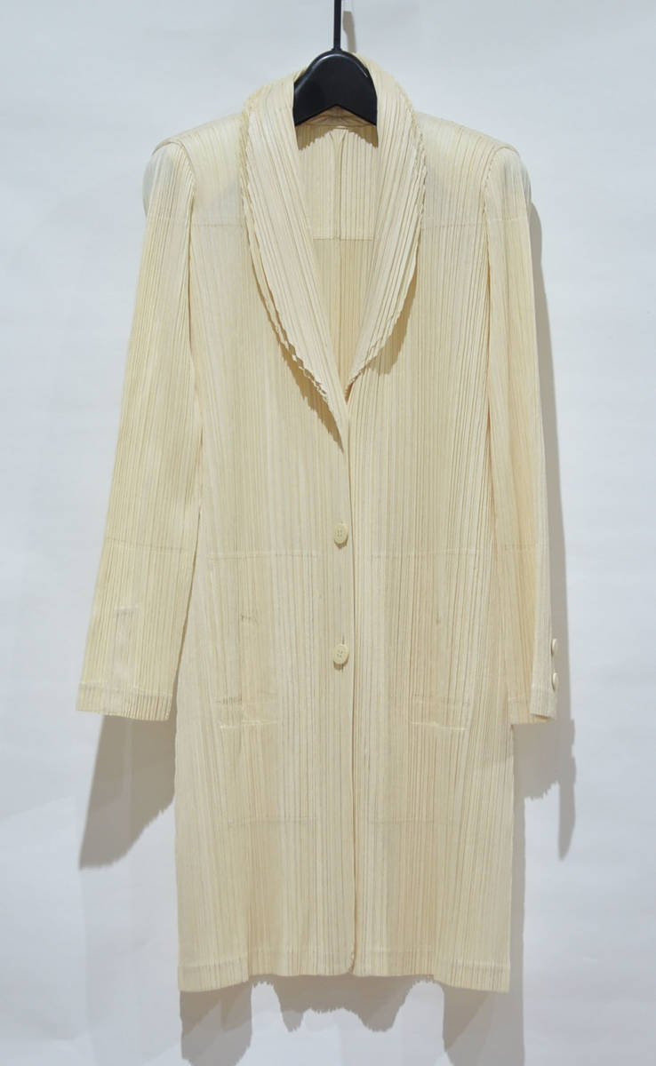 navy-soft-pleats-top