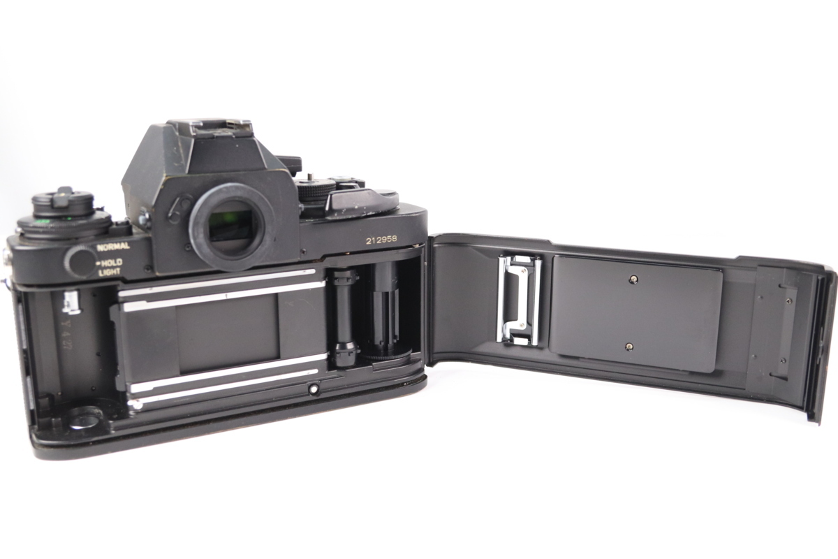 ジャンク品】CANON キャノン NEW F-1 後期 一眼レフ フィルムカメラ
