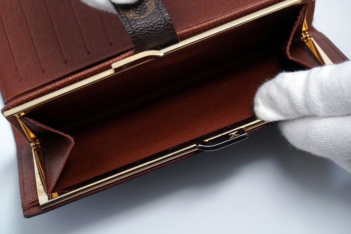 商品わずか❣️ルイヴィトン モノグラム コンチネンタル がま口 長財布 O56 極美品】ルイヴィトン コンチネンタルクラッチ モノグラム 長財布