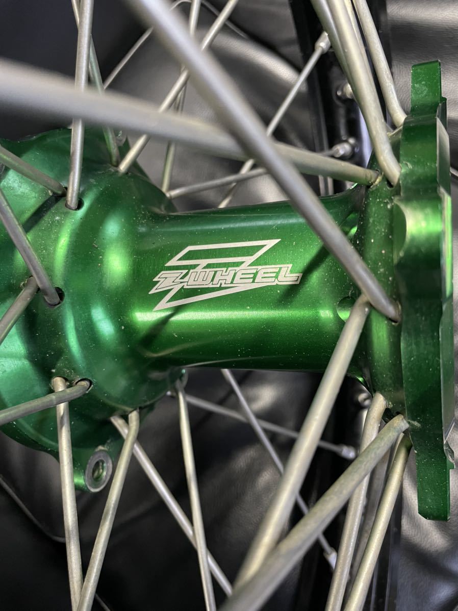 Z-wheel KX系リアホイール 19インチ KX125 KX250 KX450 KX250F KX450F