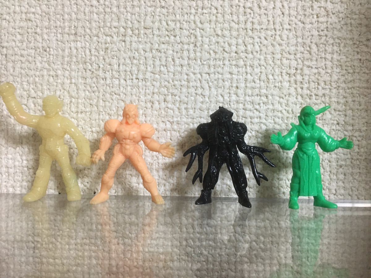 仮面ライダー Black Rx 消しゴム セット フラーミグラーミ マリバロン ズノー陣 クロイゼル 高畑淳子 フィギュア ブラック 当時物 特撮 仮面ライダーblack Rx 売買されたオークション情報 Yahooの商品情報をアーカイブ公開 オークファン Aucfan Com