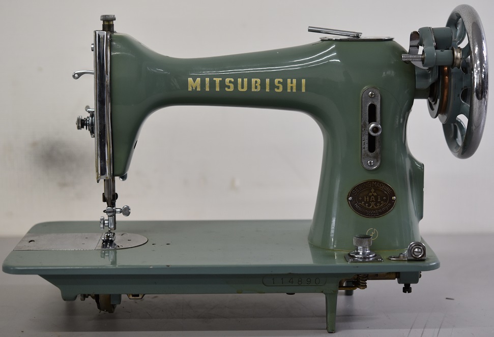 最安値，低価 YKK1-57 現状品 三菱 MITSUBISHI 足踏みミシン