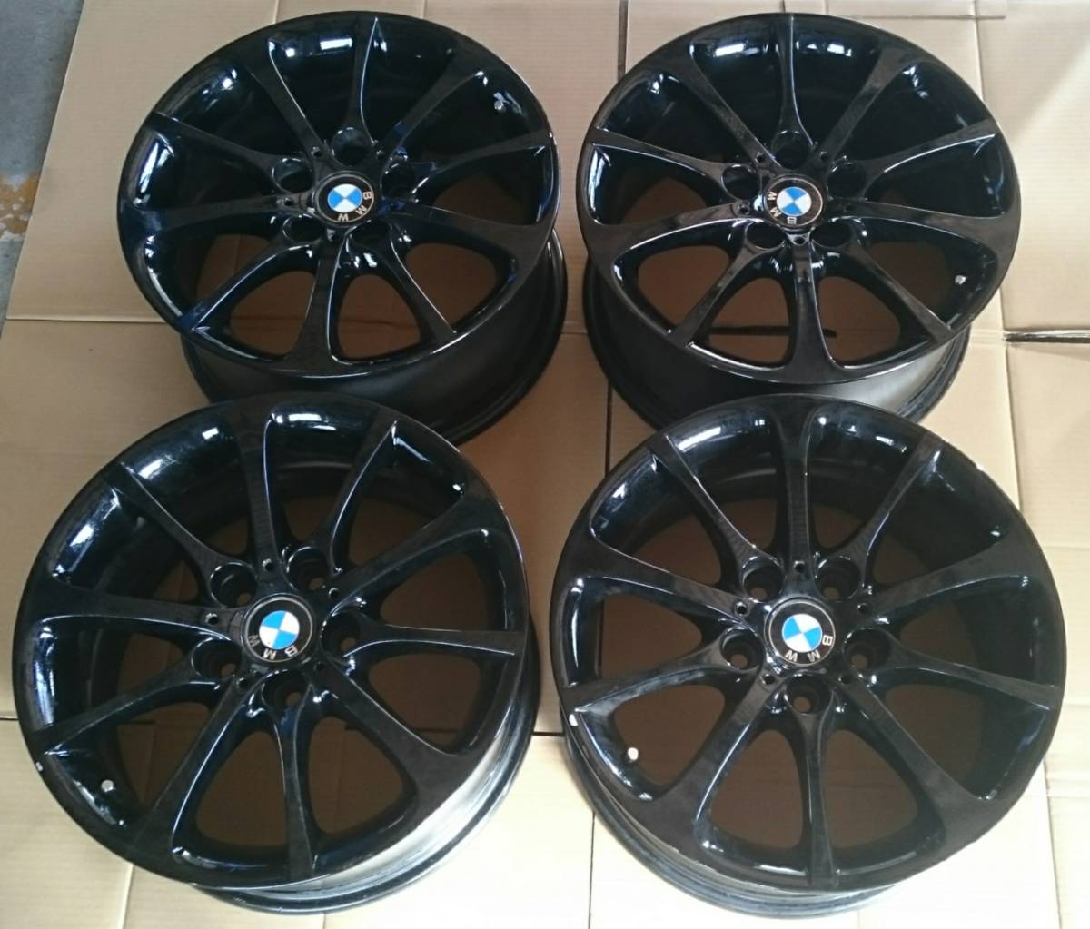 ☆BMW Z4純正ホイール・8JJ×17in・オフ+46・PCD120・5穴・4本セット