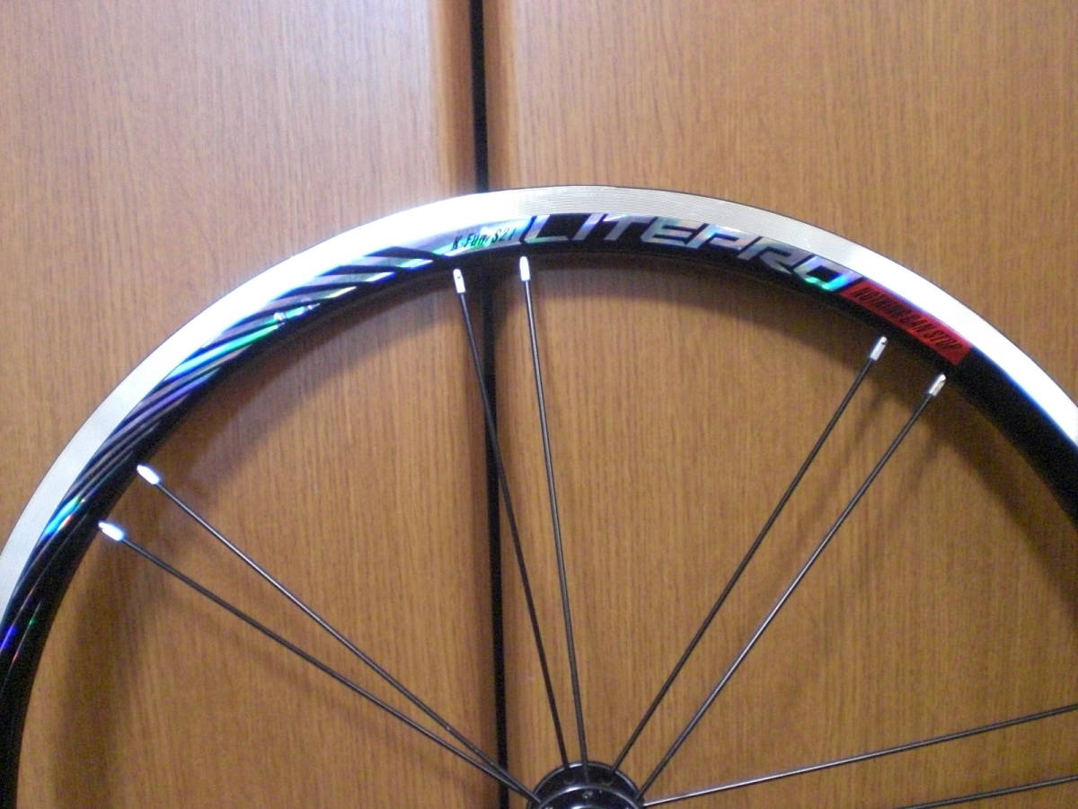 未使用《 Litepro 11速対応 軽量ホイールセット F74mm / R130mm 20 